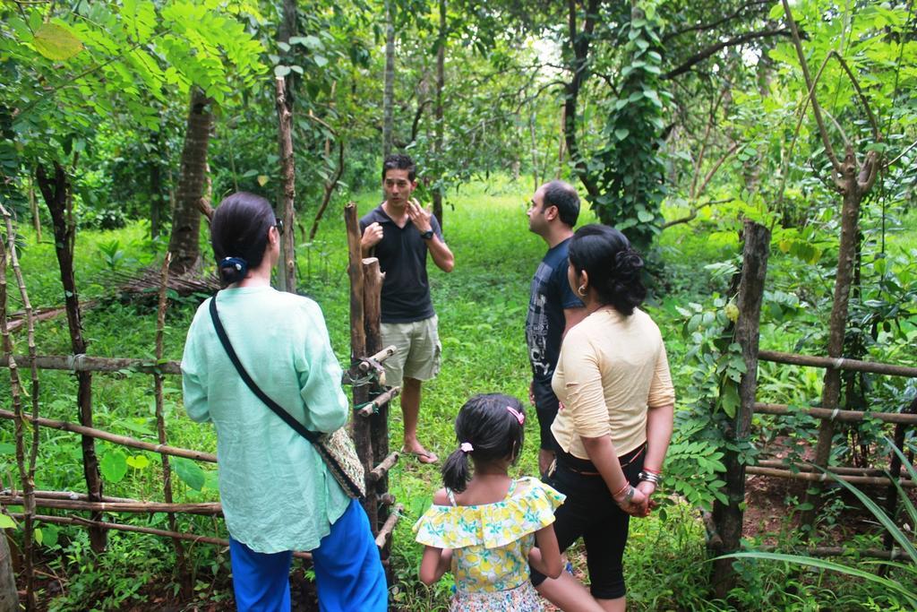 فيلا Dudhsagar Plantation Cormonem المظهر الخارجي الصورة